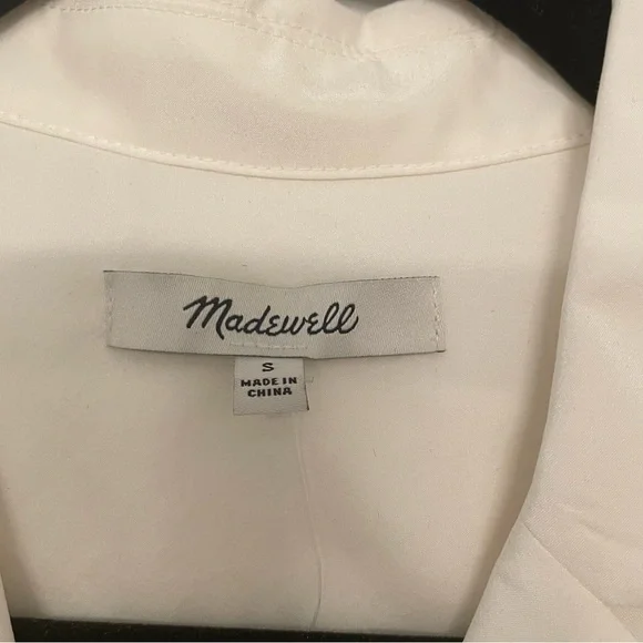 NWT! Madewell Silk Drapey Patch-Pocket Sleeveless Shirt | Lighthouse | Small - Picture 9 of 13